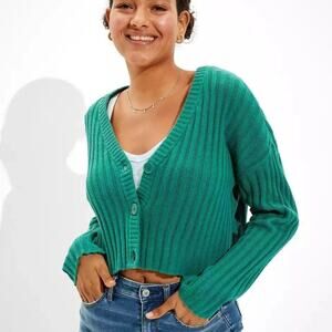 American Eagle green knit cropped v-neck boxy button up drop shoulder sweater XS